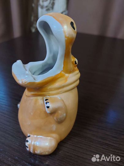 Фарфоровые статуэтки