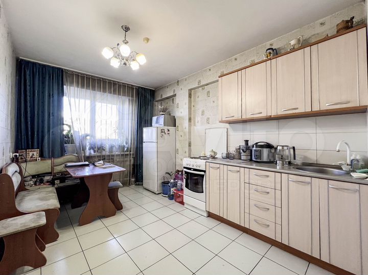 1-к. квартира, 43 м², 3/9 эт.