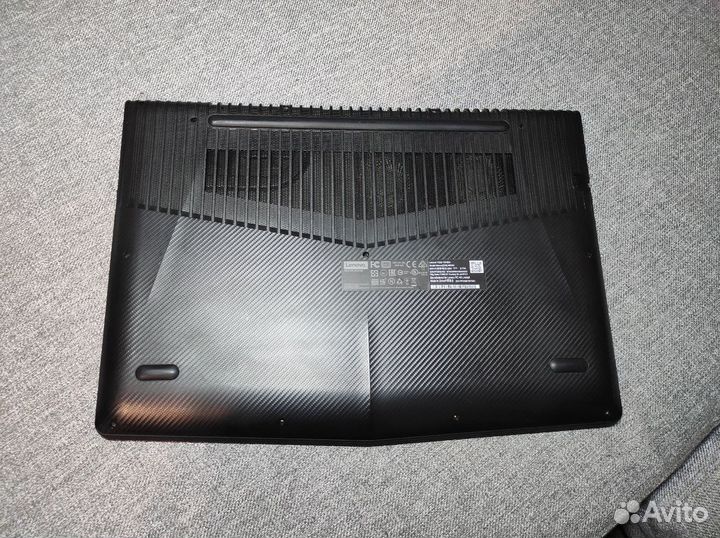 Ноутбук Lenovo legion y520-15ikbn