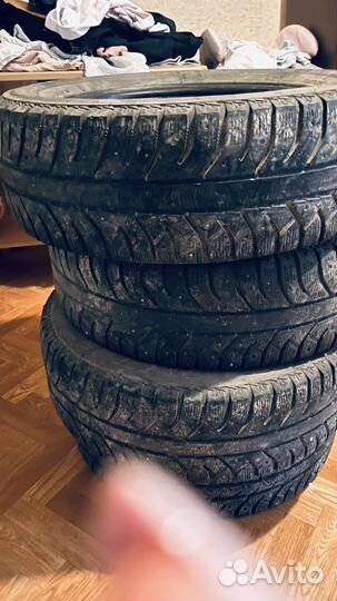 Bridgestone Ice Cruiser 7000 195/65 R15 91T