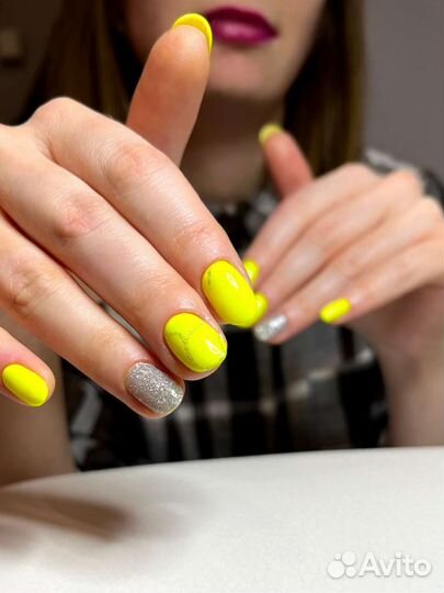 Маникюр,педикюр