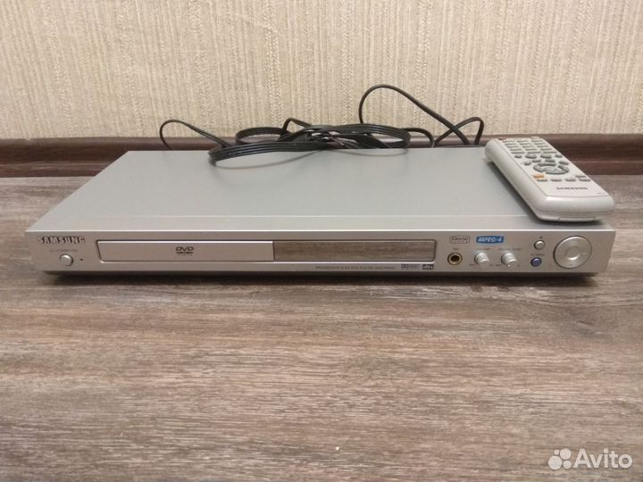 DVD плеер Samsung