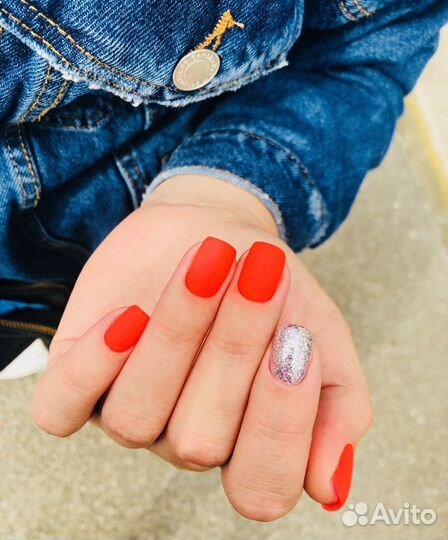 Маникюр с покрытием гель-лак