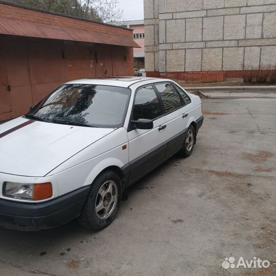 Volkswagen Passat 1.8 МТ, 1992, 230 000 км