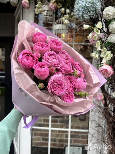 Пионовидные розы