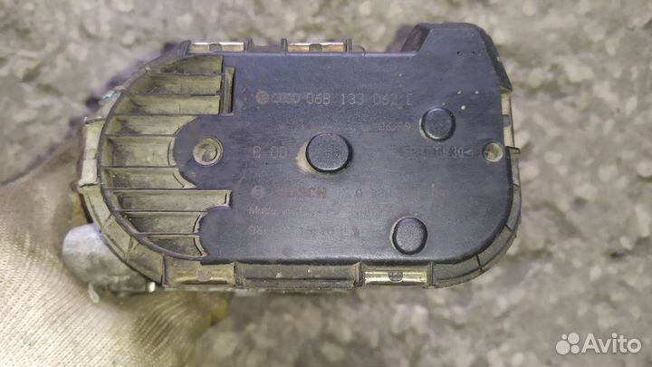 Дроссельная заслонка Фольксваген Пассат б5