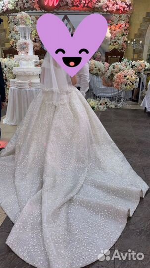 Свадебное платье