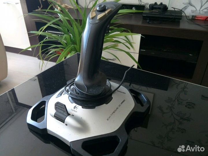Джойстик logitech extreme 3D pro