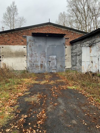 Гараж, > 30 м²