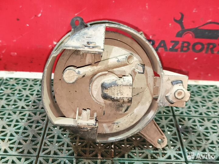 Фара противотуманная левая на Kia Spectra