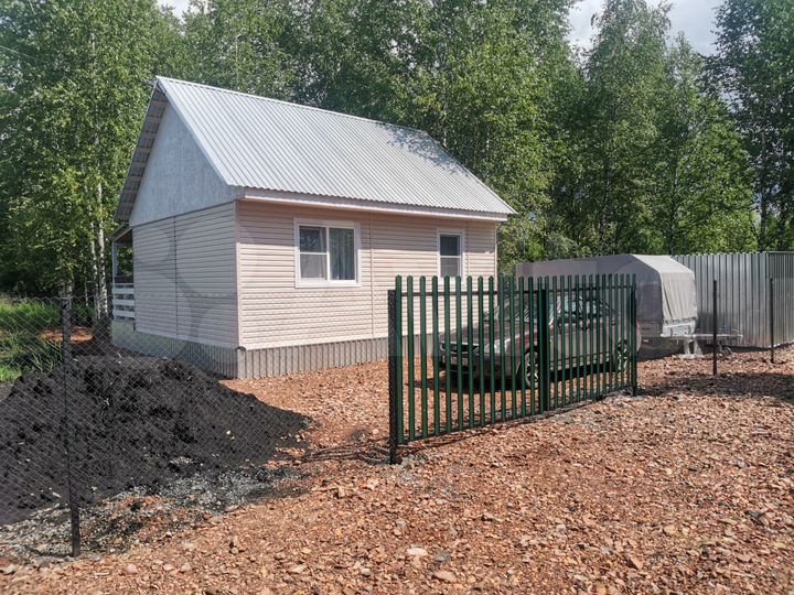 Дача 42 м² на участке 10 сот.