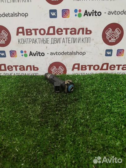 Форсунка топливная Opel Astra J 2010 0280158205