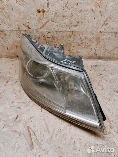 Фара правая Skoda Octavia