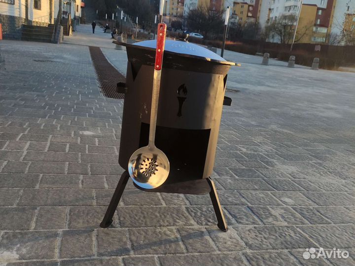 Комплект Казан 22 +печь под него +шумовка