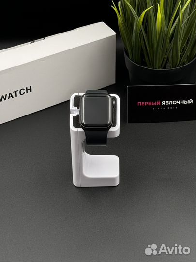 Apple Watch SE, 40mm