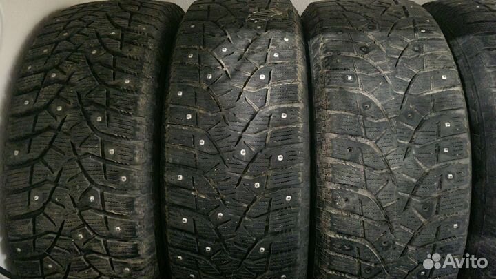 Bridgestone Blizzak Spike-02 195/60 R15