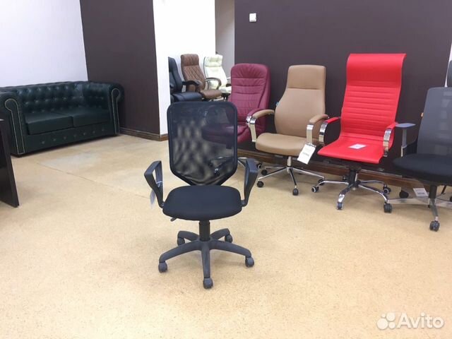 Офисное компьютерное кресло объявление продам