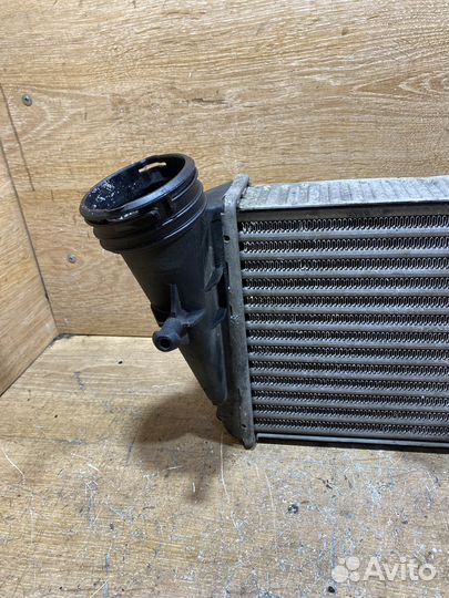 Интеркулер Skoda Superb 1 2,5 128473