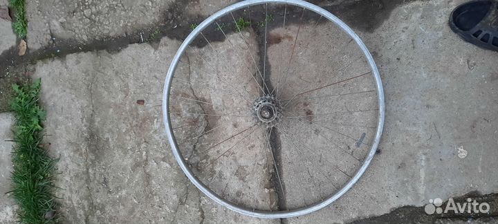 Заднее колесо на велосипед 