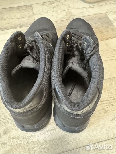 Кроссовки Nike