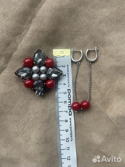 Брошь и серьги