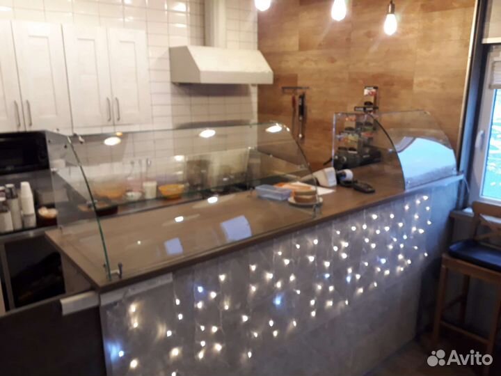 Настольная витрина с доставкой