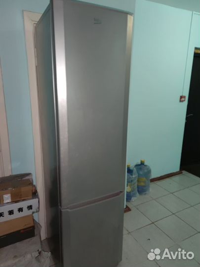 Холодильник beko CN333100 S