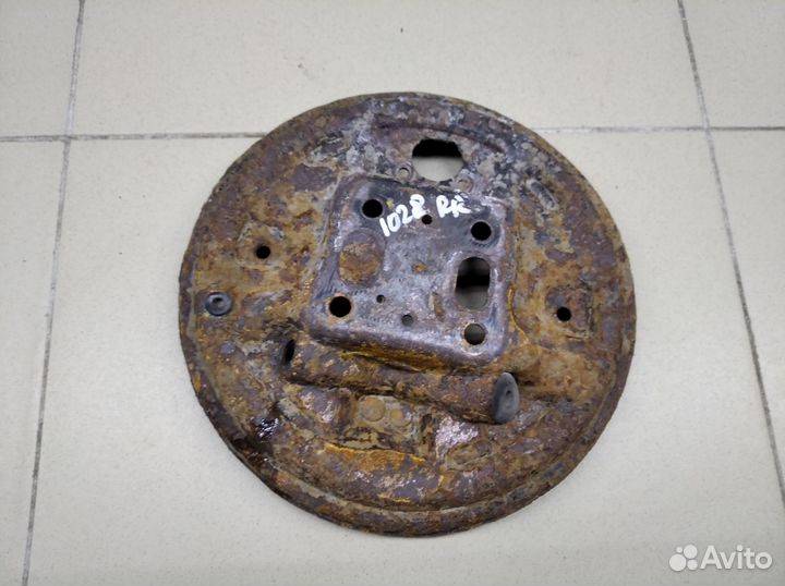 Щит опорный задний правый Fusion 2002-2012