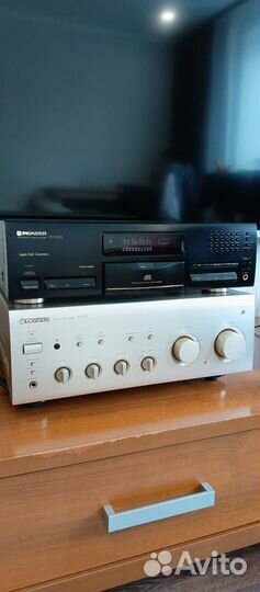 CD проигрыватель Pioneer
