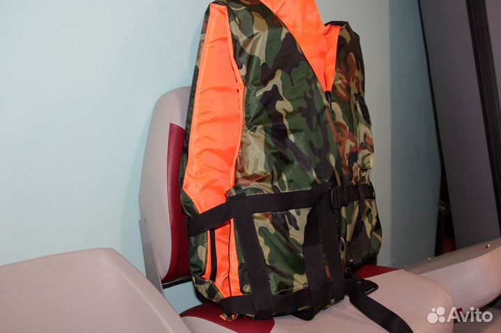 Спасательный жилет двухсторонний универсальный