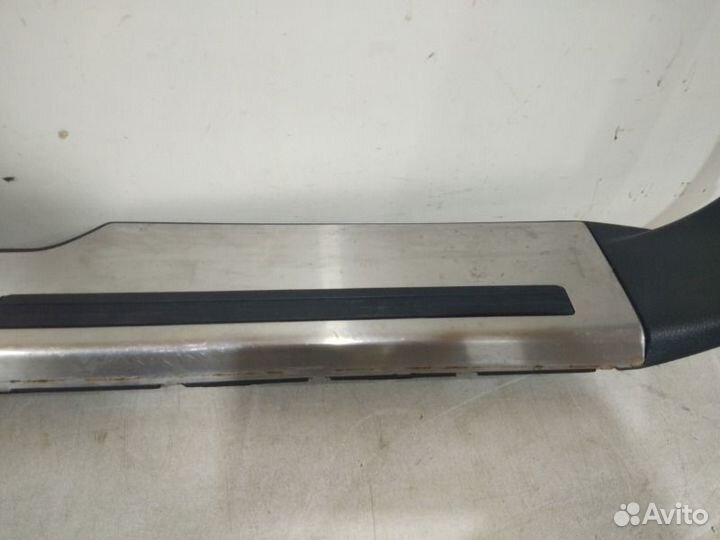 Накладка порога внутренняя передняя правая Lexus