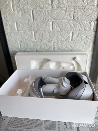 Pico 4 128Gb Global + много игр