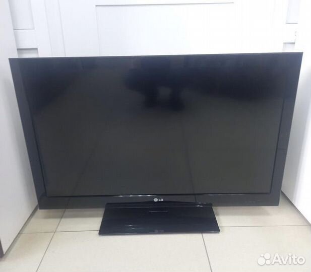 Телевизор LG 42 дюйма FullHD