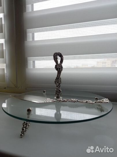 Тортовница с лопаткой - фруктовница