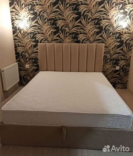 Двухместная мягкая кровать