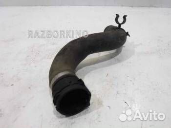 Патрубок системы охлаждения