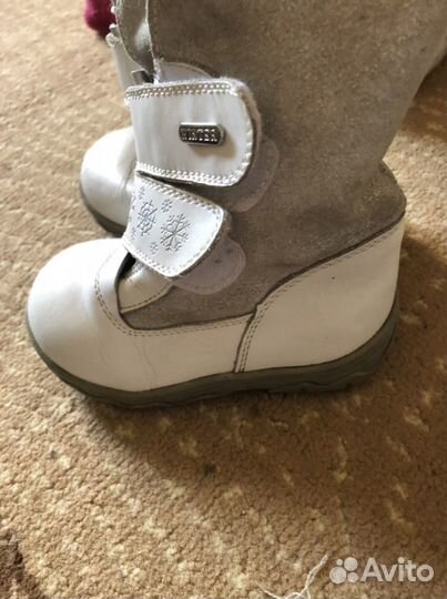 Сапожки для девочки