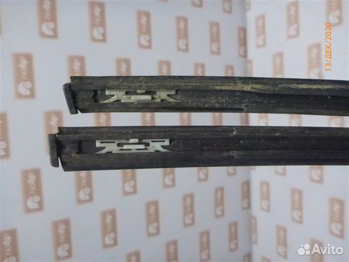 Молдинг на крышу Hyundai Solaris RB G4FC 2010-2014