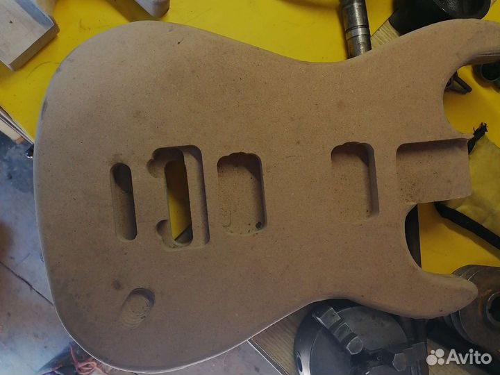 Дека для электрогитары