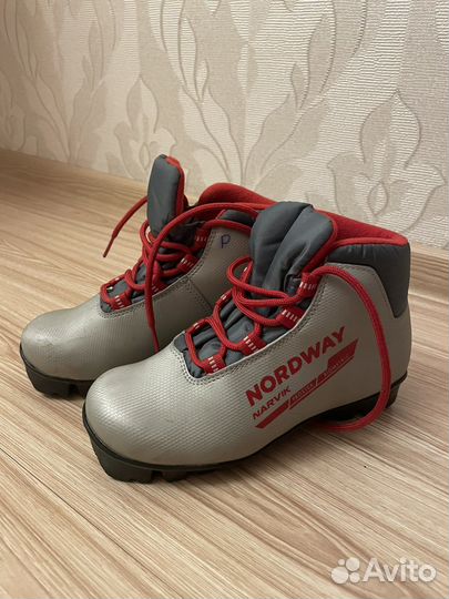 Лыжные ботинки детские 34