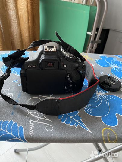 Зеркальный фотоаппарат canon eos 600D