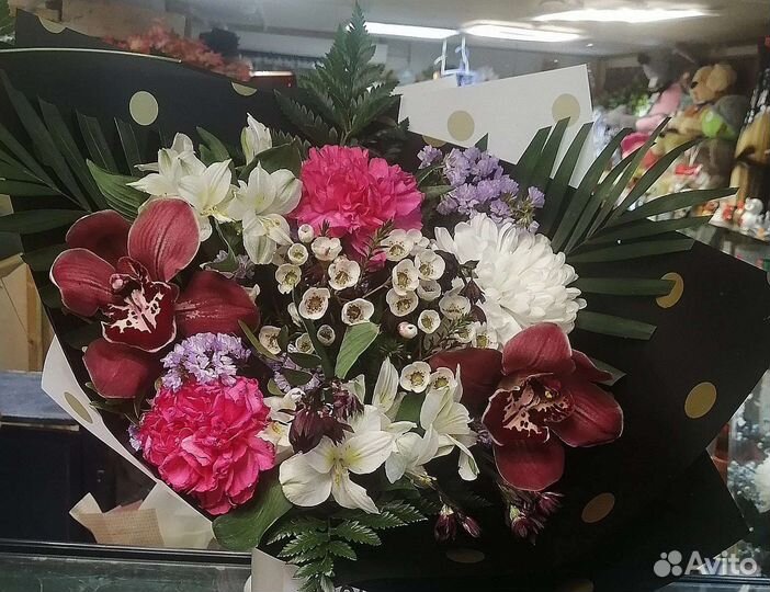 Букет розы орхидея цветы