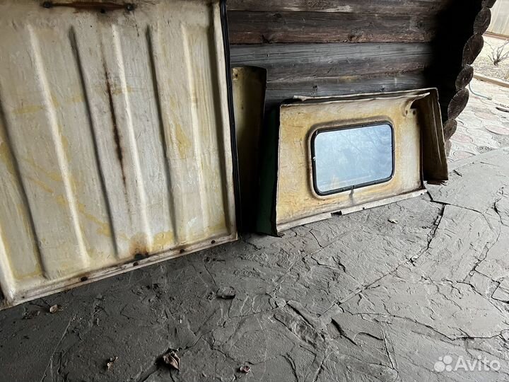 Крыша пластиковая на луаз