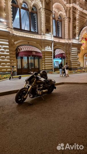 Suzuki boulevard m109r