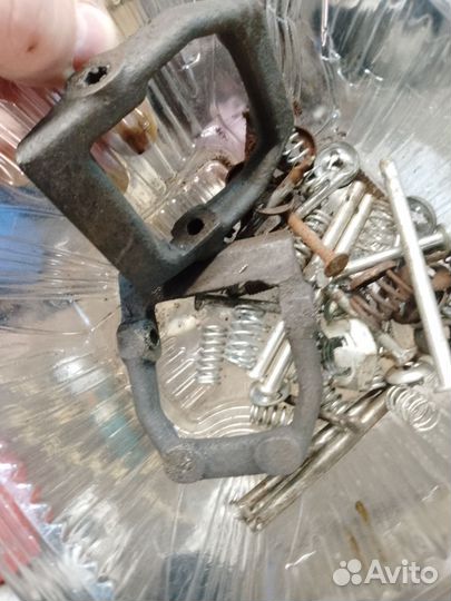 Напраляющая колодка тормозов ваз 2123,Нива