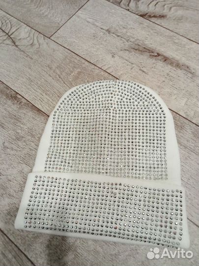 Женская я шапка