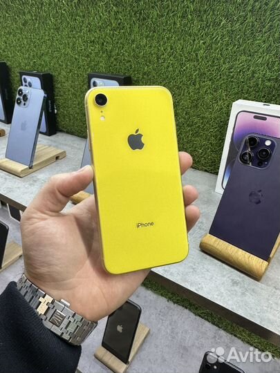 iPhone Xr, 64 ГБ