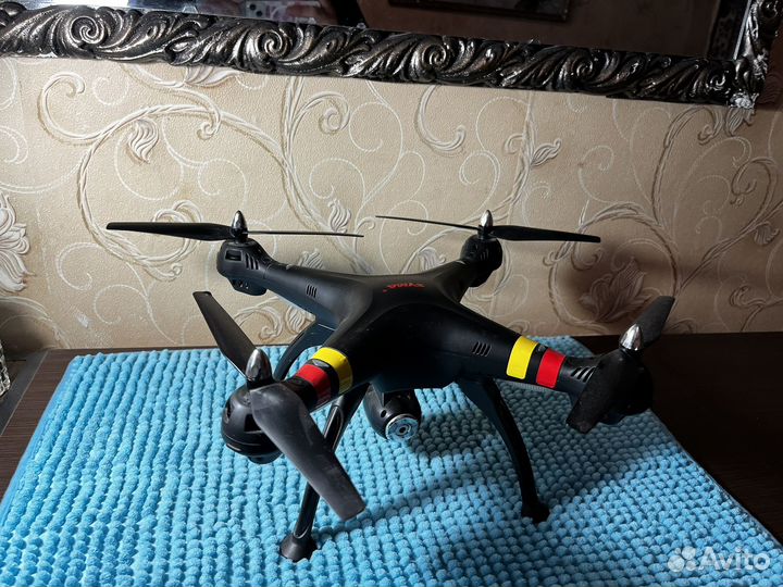 Квадрокоптер с камерой