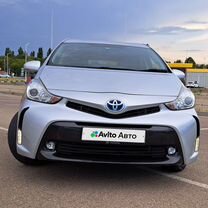 Toyota Prius Alpha 1.8 CVT, 2016, 132 000 км, с пробегом, цена 1 790 000 руб.