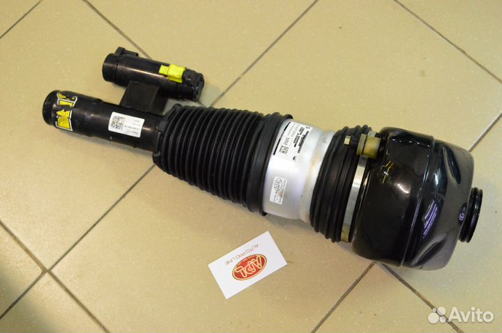 Пневмостойка передняя правая BMW 7 G11 G12 4WD